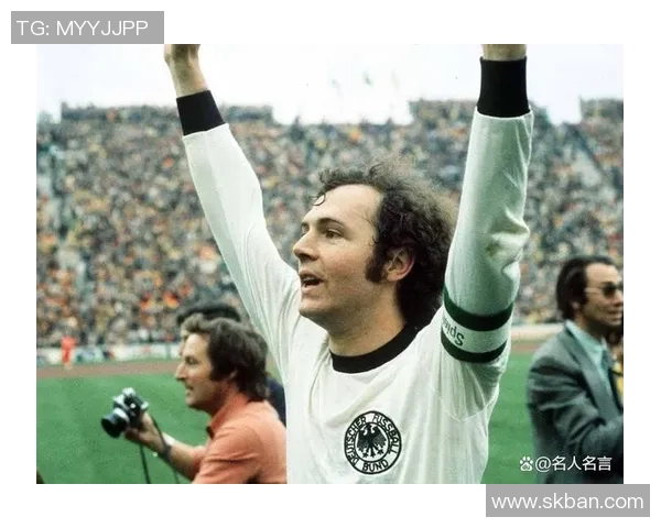 足球明星珍藏物品高清图片展示让你领略球场传奇风采